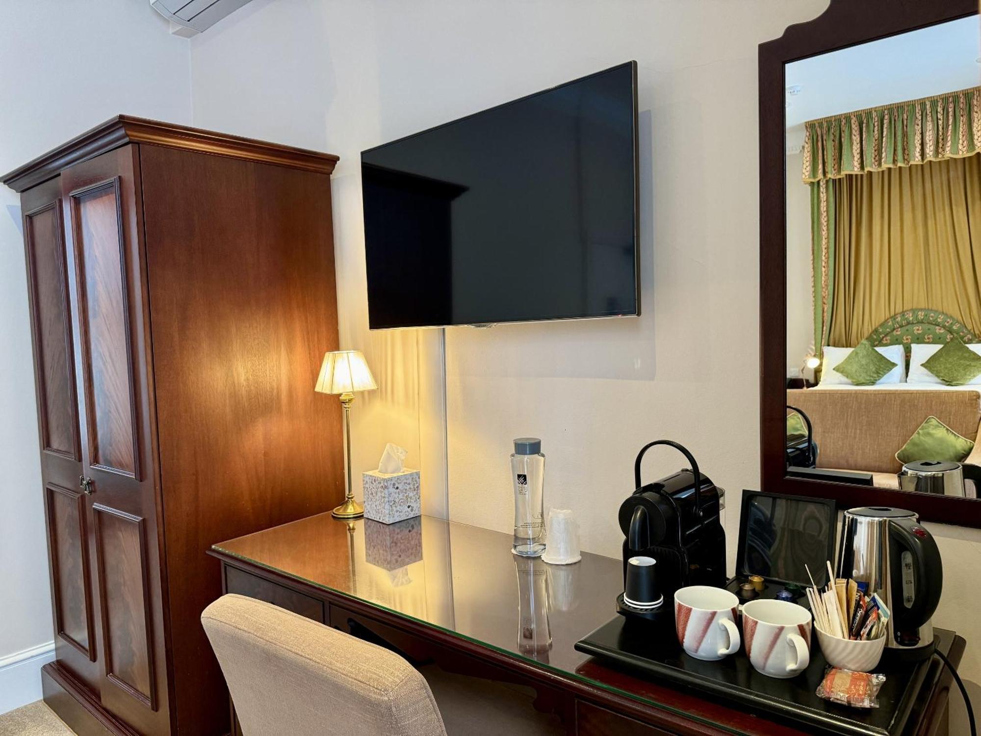 The Windermere Hotel, Hotel Londra